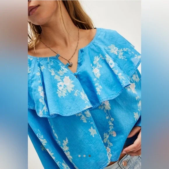 Free People Camilla Printed Blouse NWT blue floral boho Large flowy top - Picture 3 of 5